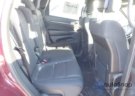 2018 Jeep Grand Cherokee Laredo 4X4 z USA, uszkodzony, nr VIN 1C4RJFAG0JC272731